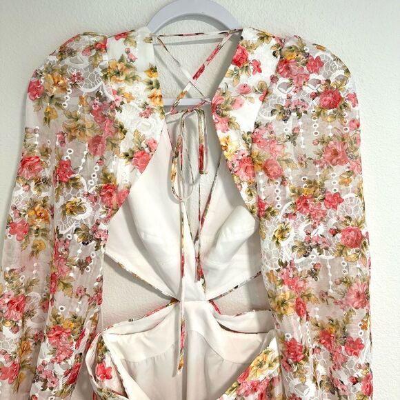 GIANNI BINI Lillian Cutout Floral Maxi Dress - Picture 6 of 10